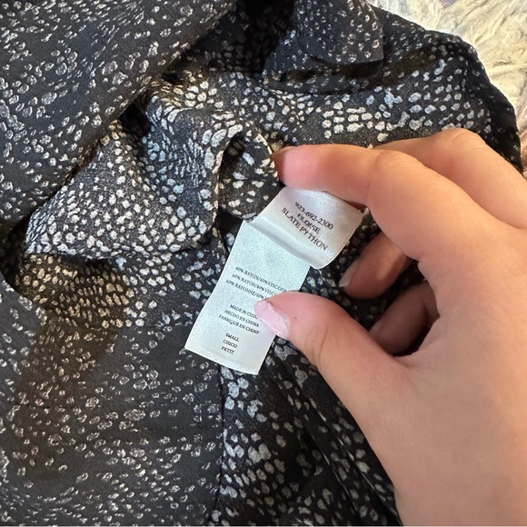Rails Eloise python snake print button down blouse S - Picture 6 of 6